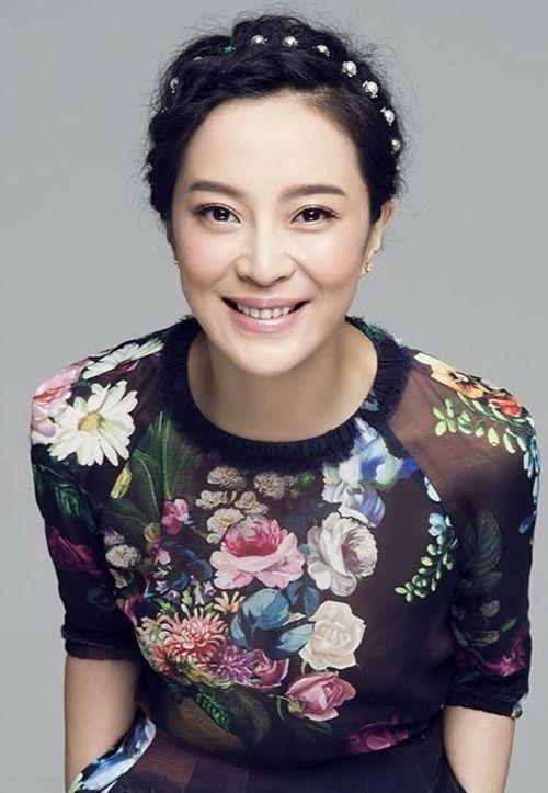 中国大陆中老年女演员,探寻中国大陆中老年女演员的璀璨人生